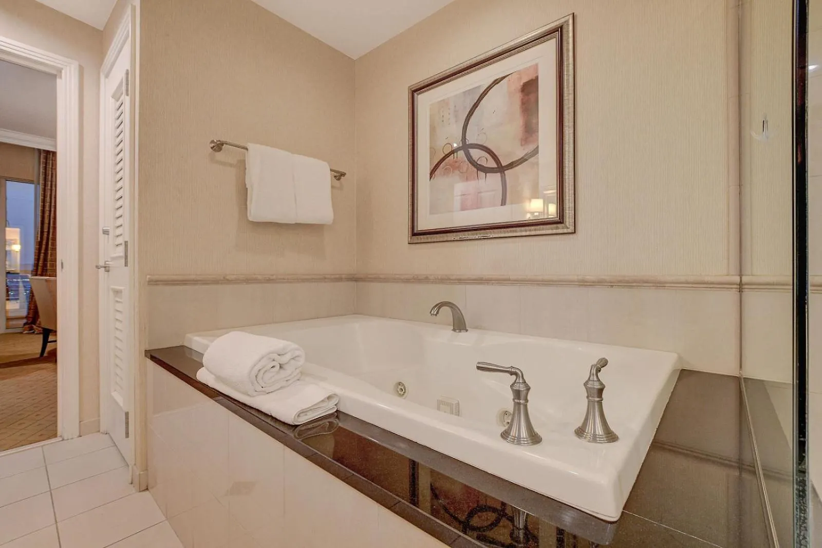 Incredible 1Bd 2Bth Suite Mgm Signature*Balcony View Las Vegas